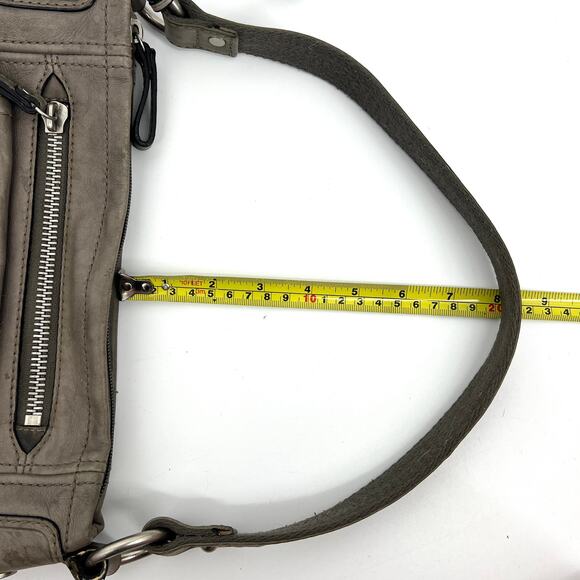 Fossil Greige Vintage Leather Shoulder Bag with Key Charm Weathered - Picture 8 of 10